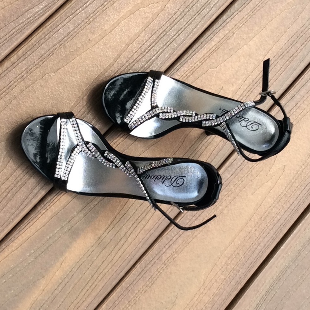 New Black sandal